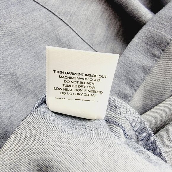 FIGS Technical Collection Womens Scrub Top Large Blue Short Sleeve Pockets Nurse - Picture 4 of 4